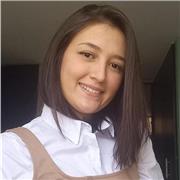 Profesora en lectura crítica y castellana